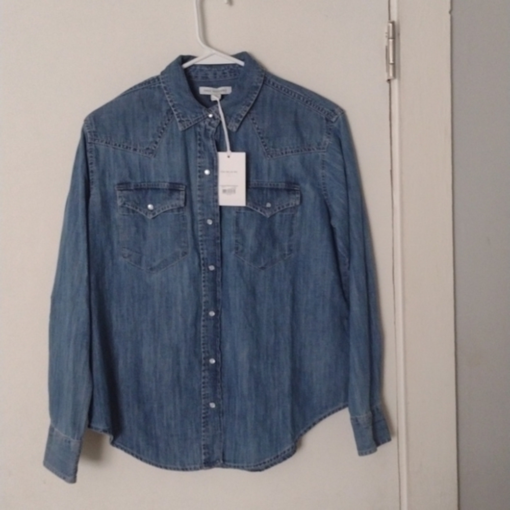 Free Assembly Women's denim shirt NWOT